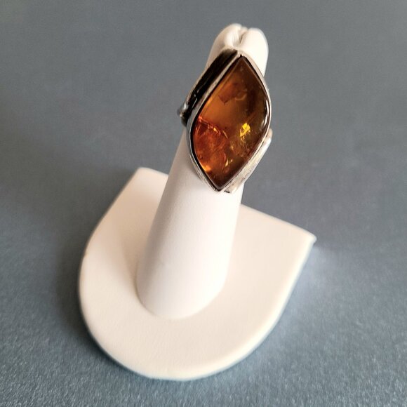 Large oversized vintage sterling silver cocktail ring with Amber stone. - Picture 1 of 9